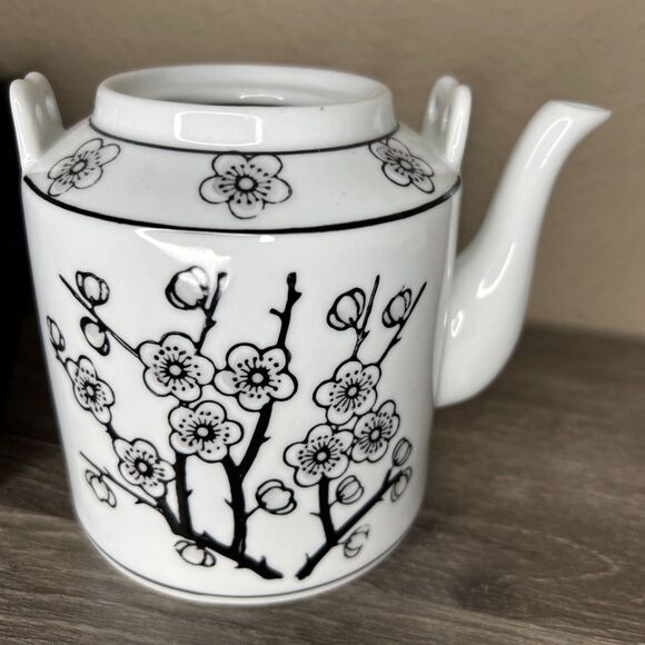 Torre & Tagus Modern Contemporary Black White Blossom Teapot Set 5 Pcs NIB - Picture 4 of 10